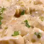 Hähnchenbrust in einer Knoblauch Parmesansoße !