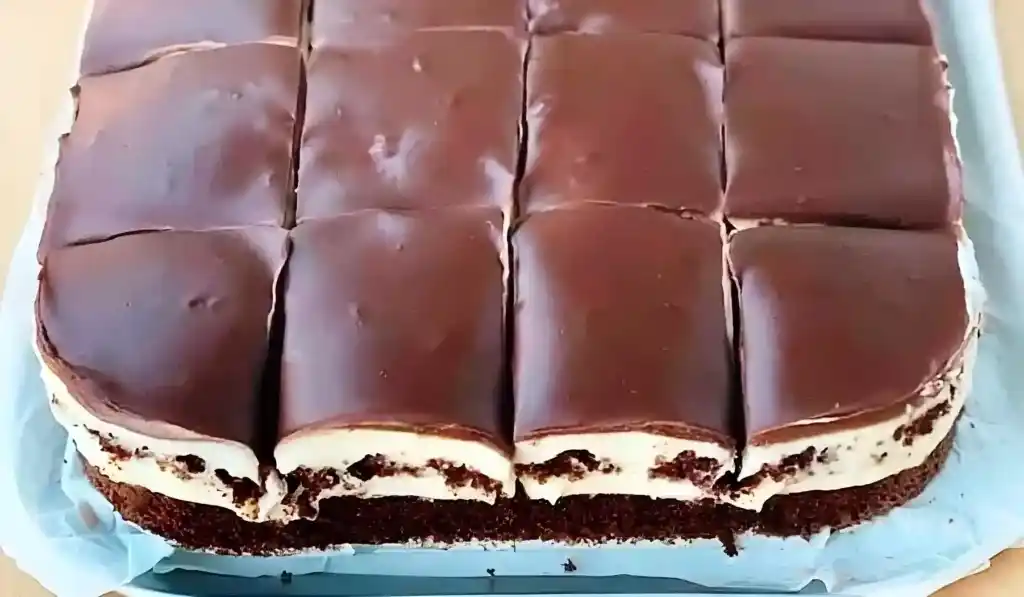 Himmlische Cremeschnitten mit schokolade tassenrezept