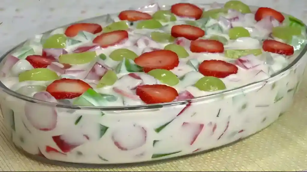 Joghurt Obst Dessert
