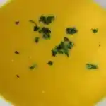 Karotten - Ingwersuppe mit Curry