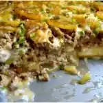 Kartoffel-Auflauf mit Hackfleisch und Curry-Käsesoße