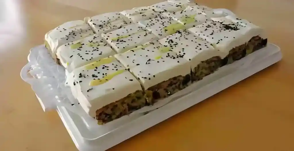 Kirsch – Eierlikör – Blechkuchen mit Schmand – Sahne