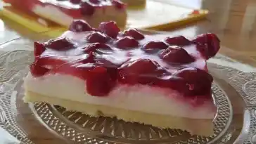 Kirsch – Schmand – Blechkuchen: Ein Rezept für einen köstlichen Obstkuchen