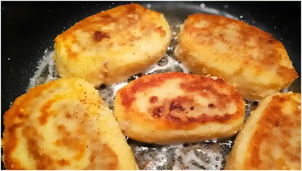 Knödelrolle mit Sauerkraut