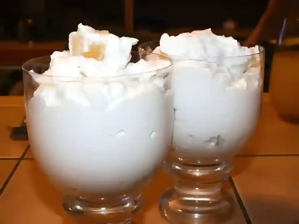 Kokos Ananas Dessert