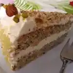 Köstliche Nusstorte: Ein köstliches Rezept mit raffiniertem Twist