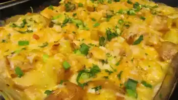 Leckere Bratkartoffelauflauf mit Schnitzel