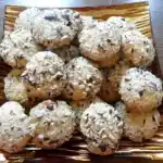 NUSSGEBÄCK – AUCH ALS WEIHNACHTSGEBÄCK