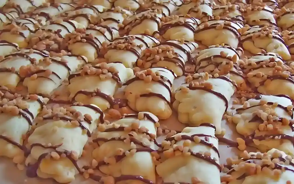 Nougat Plätzchen, die auf der Zunge schmelzen!