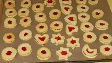 OMAS BUTTERGEBÄCK