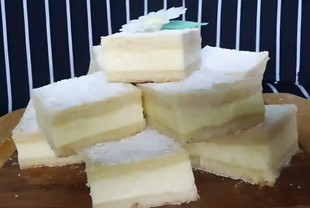 Omas himmlisch guter Sahne-Kuchen, der unglaublich einfach ist