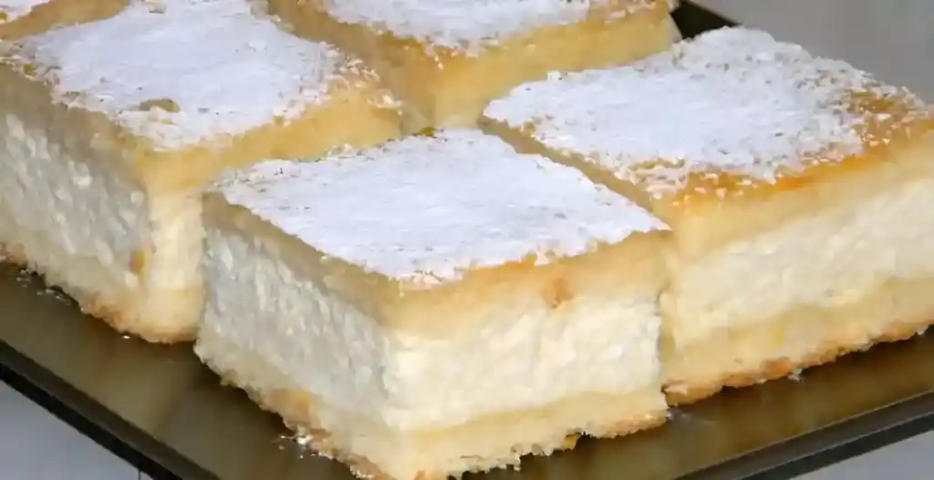 Omas unwiderstehlich guter Sahne-Kuchen