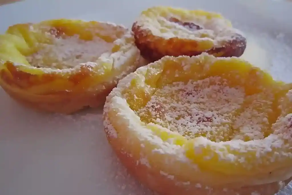 PORTUGIESISCHE PUDDINGTÖRTCHEN