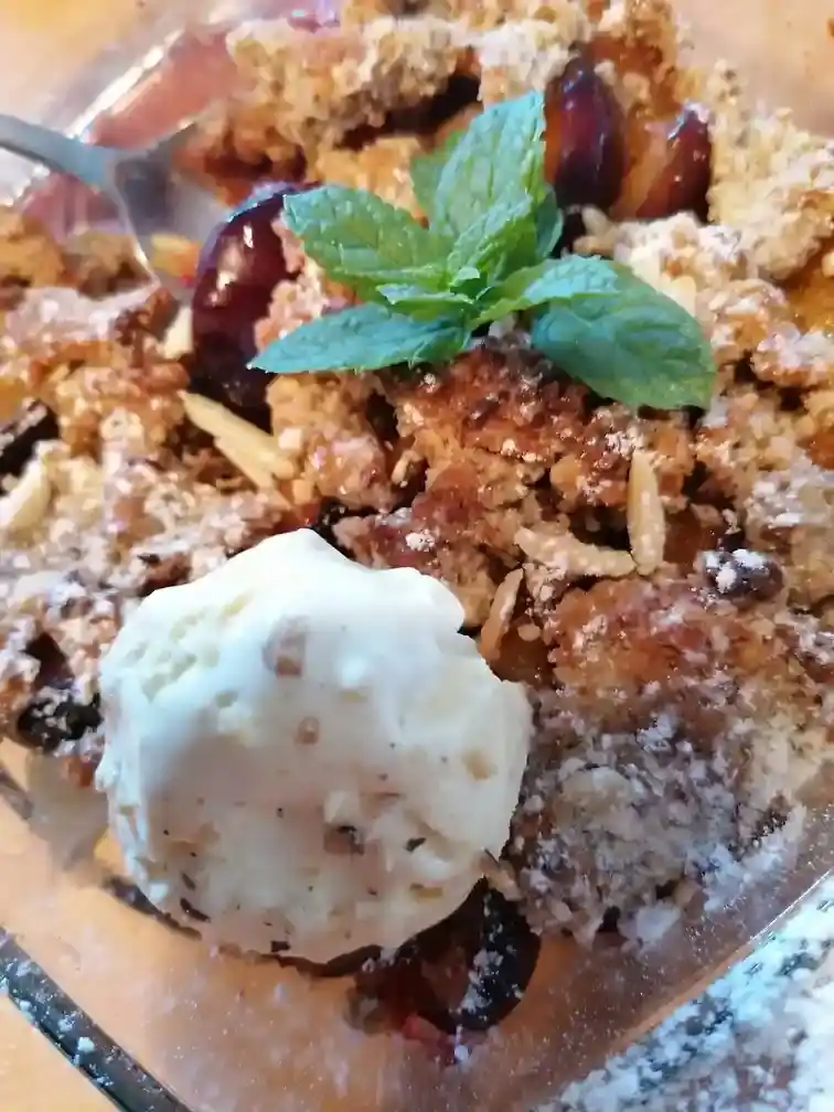 Pflaumen Crumble