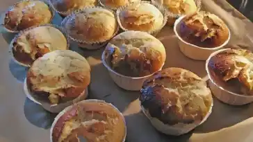 QUARK MUFFINS MIT VANILLEPUDDING