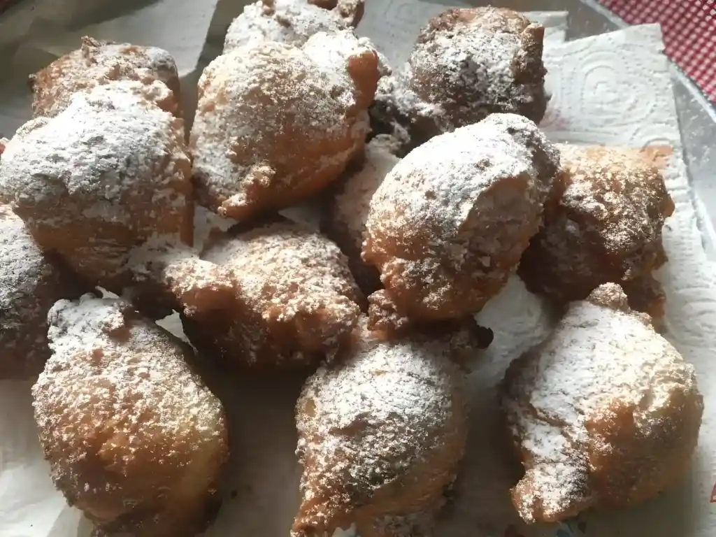 Quark Mutzen, eine traditionelle holländische gebäck