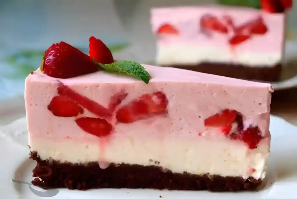 Quark-Sahne-Erdbeertorte ohne Backen