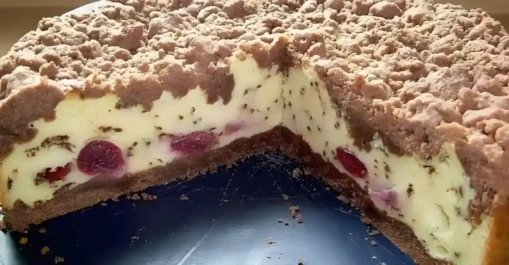 Quark Streuselkuchen mit Vanille Kirschfüllung