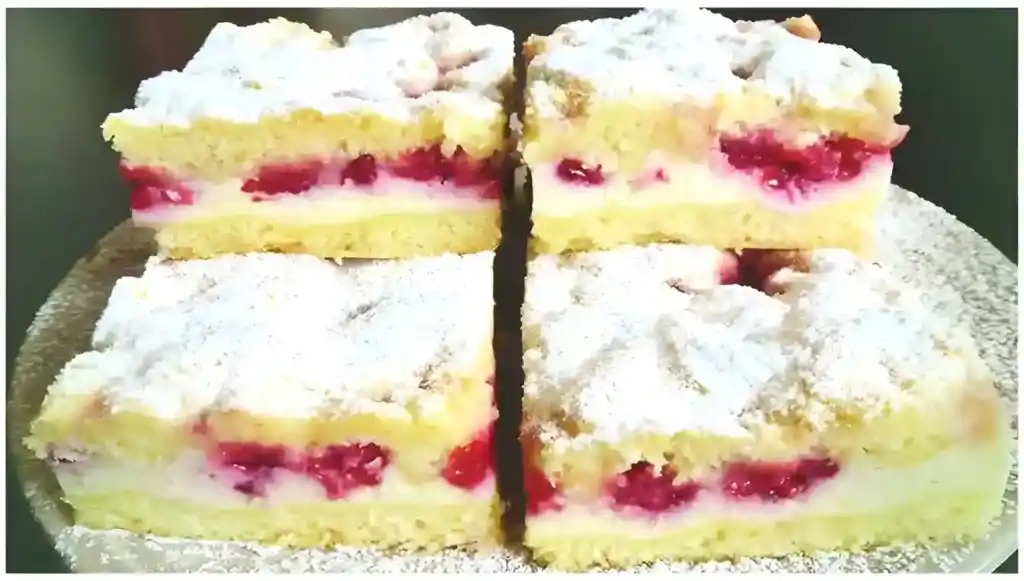 RASPELKUCHEN MIT HIMBEEREN UND PUDDING, EIN TRAUM!