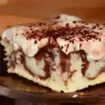 Rührkuchen mit Vanillepudding und Sahnecreme