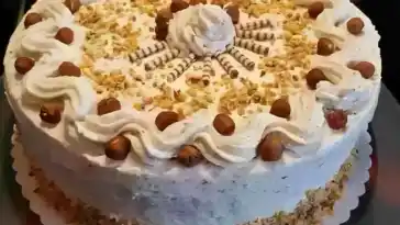 SAHNE-NUSS-TORTE