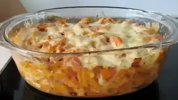 SANNES MAKKARONI-HÄHNCHEN-AUFLAUF