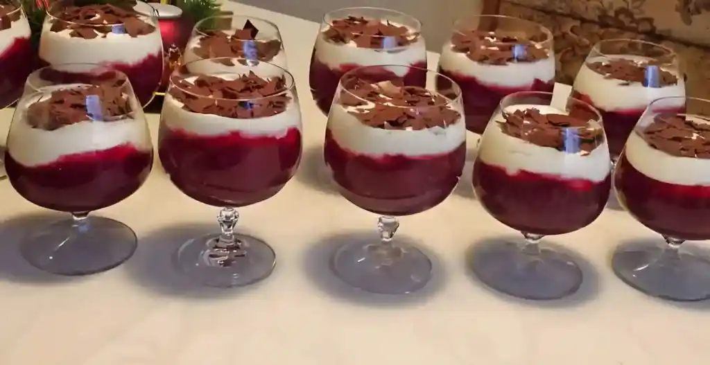 SCHNEEWITTCHEN DESSERT