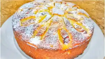 Saftiger Apfelkuchen mit Schmand