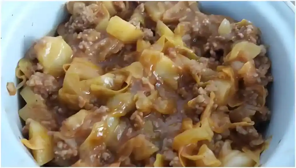 Schichtkohl mit Salzkartoffeln, einfach und super lecker !