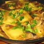 Schnelle Maultaschen-Pilz-Pfanne