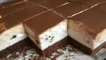 Schoko-Creme-Schnitten für Schokoholics (Tassenrezept)