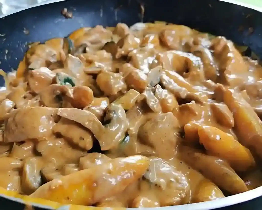 Schupfnudel-Hähnchen Gemüsepfanne