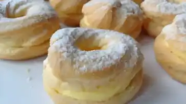 Spritzkuchen mit Eigelbcreme 4x