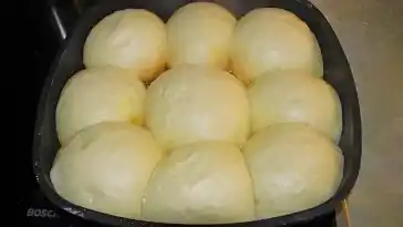 Süße Dampfnudeln