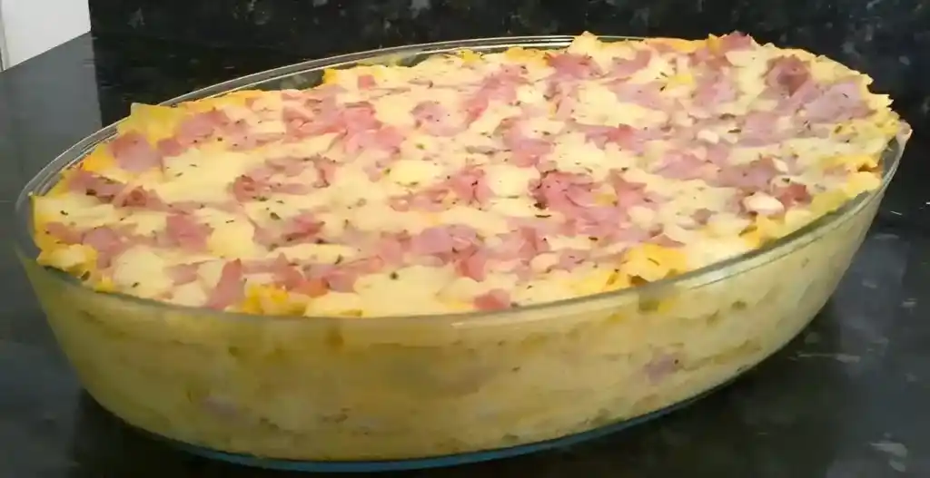 TORTELLINI AUFLAUF MIT BECHAMELSOSS