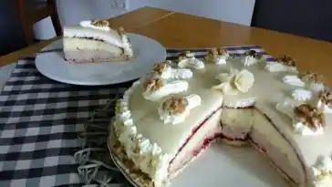 Walnuss – Marzipan Torte 4x