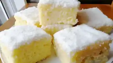 Wunderbarer Kokoskuchen mit Sahne (ein Tassenrezept)