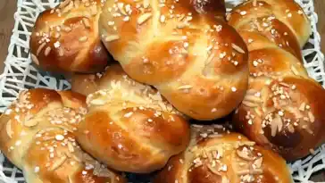 mini-hefezopfe-backen-rezept