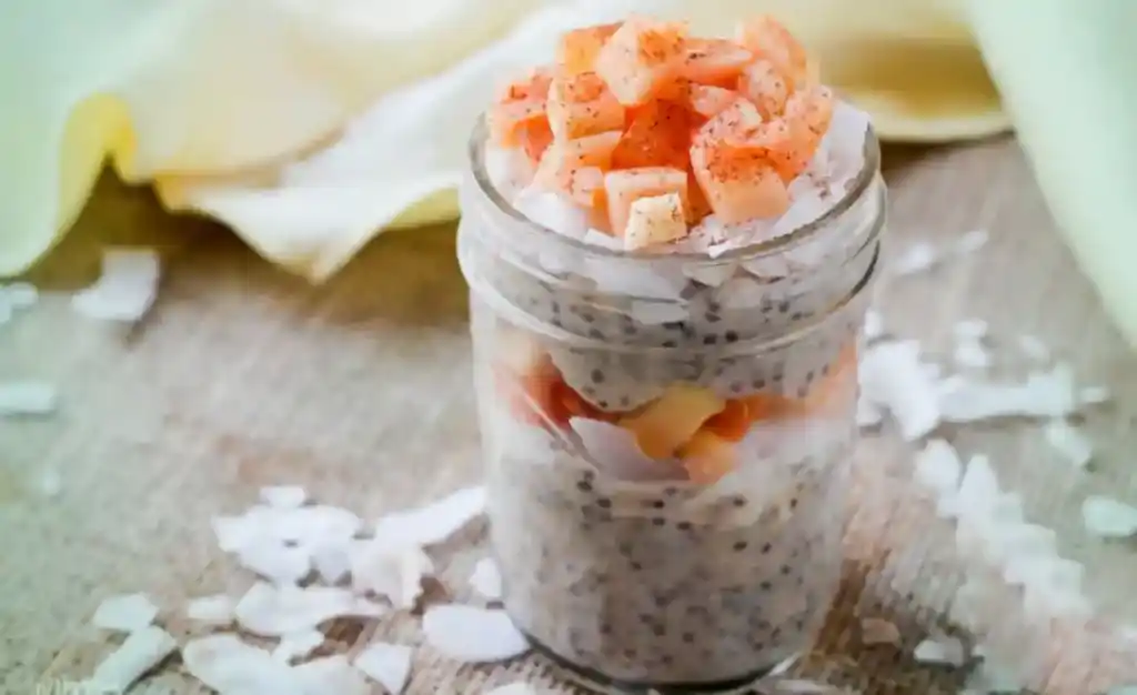 Chiapudding mit Tofu