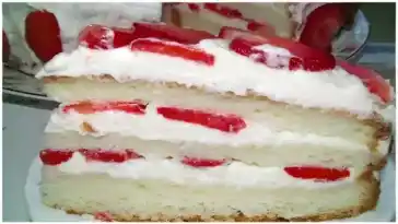 Erdbeer Torte der suchtig macht 4x