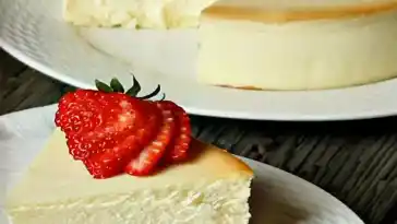 Käsekuchen in der Low Carb Version (ohne Boden und Zucker)
