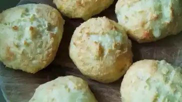 Low Carb Käsebrötchen