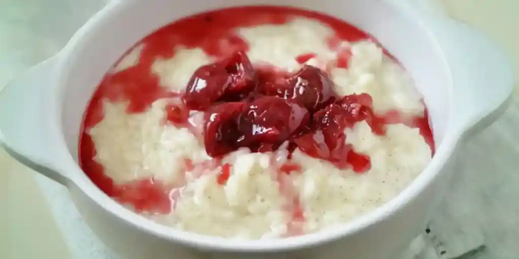 Low Carb Milchreis aus körnigem Frischkäse