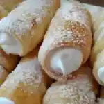 Selbstgemachte Schaumrollen mit italienischer Eischnee Fullung 4x