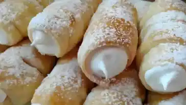 Selbstgemachte Schaumrollen mit italienischer Eischnee Fullung 4x