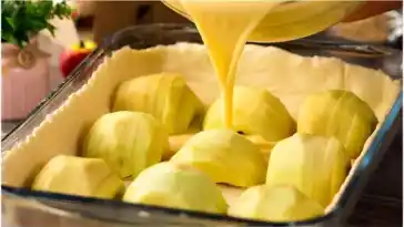 Apfelkuchen mit Vanillepudding