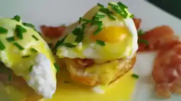 Eggs Benedict