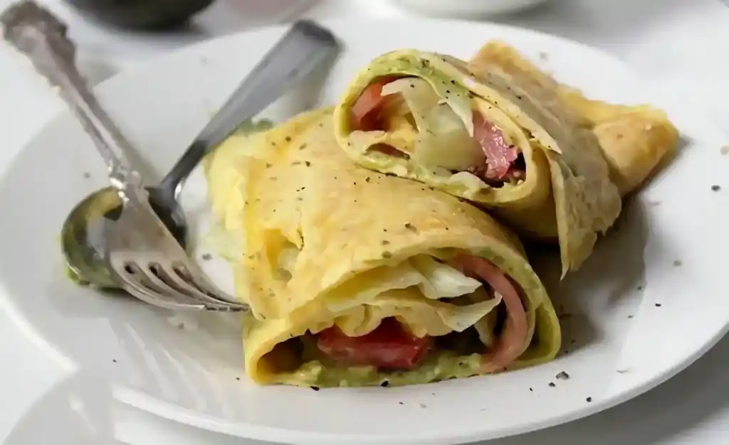 Eier Wraps und Zucchini-Frittata