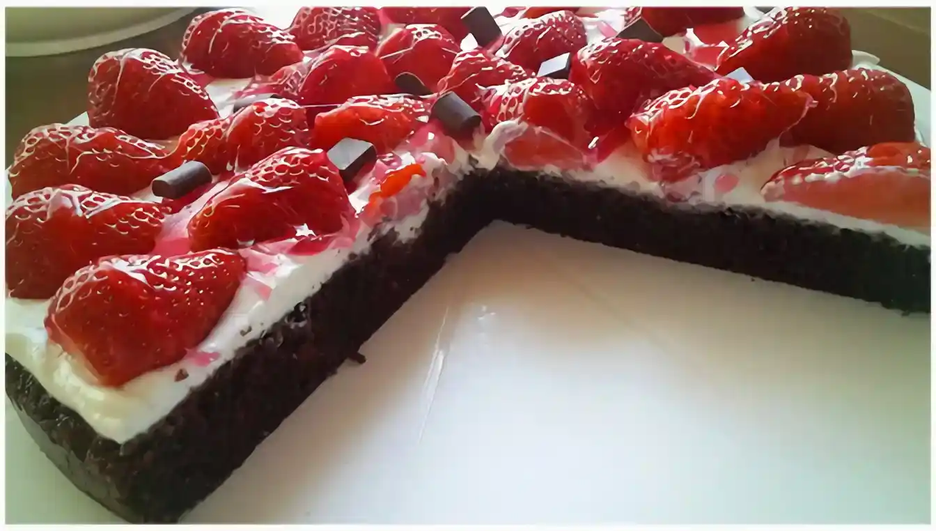 Einfache Schoko Erdbeer Kuchen