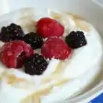 Eiweiß und Low Carb: Gesunder Genuss mit griechischem Joghurt